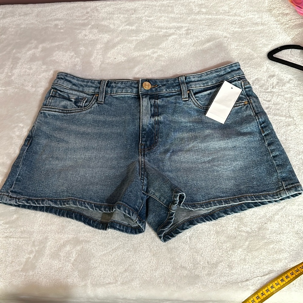 KUT FROM THE CLOTH High Rise Jane Short size 8